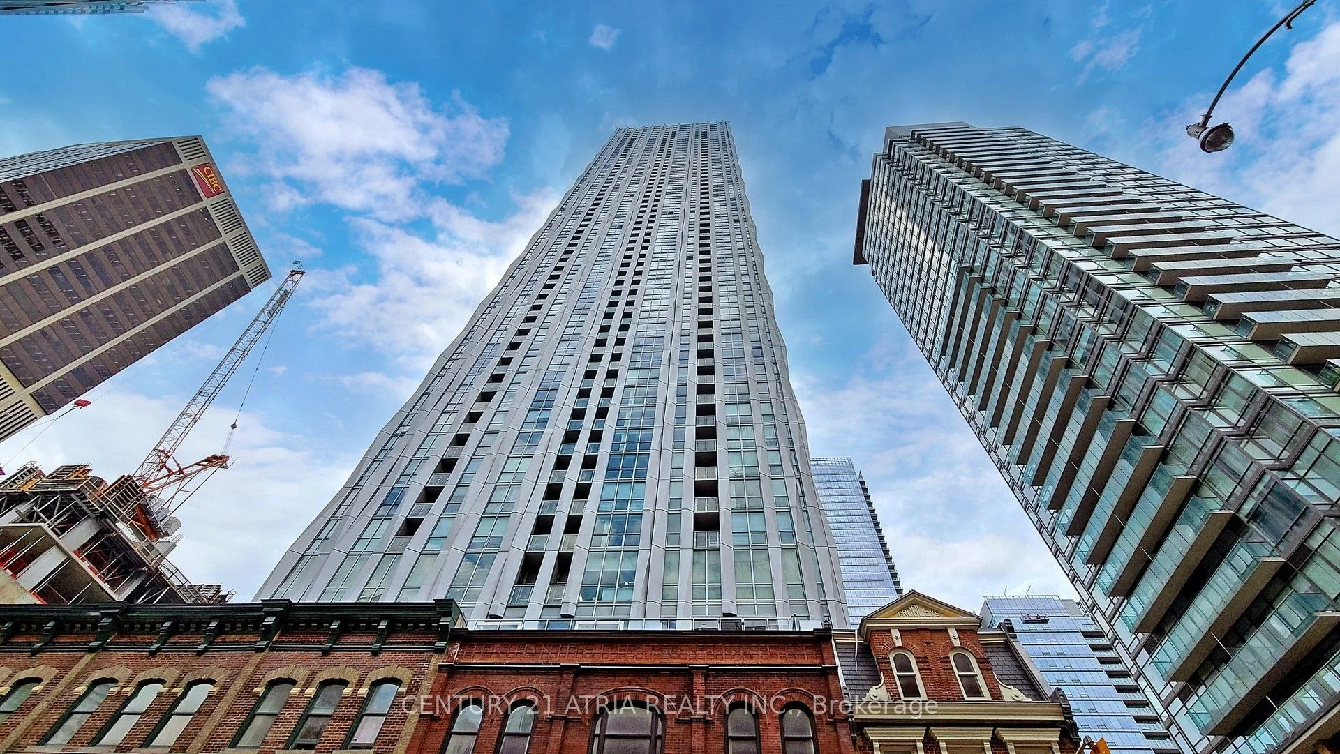 1 Yorkville Avenue 3401, Toronto C02, On M4w 1l1