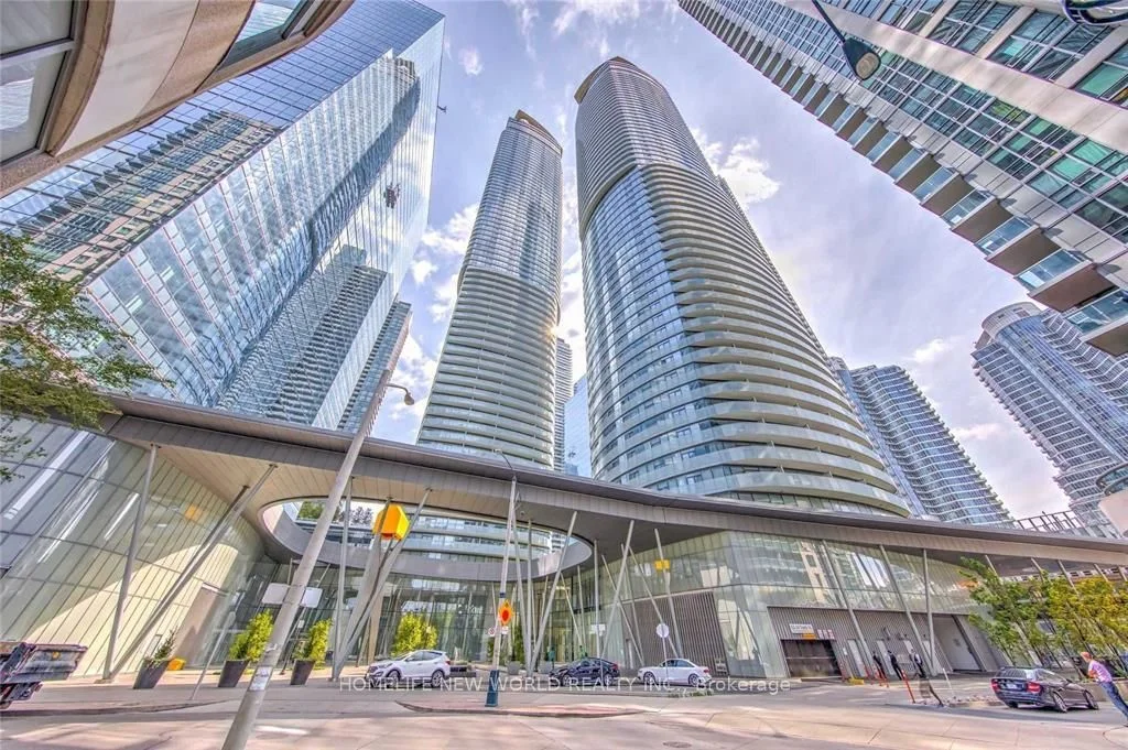 12 York Street 1010, Toronto C01, On M5j 0b1