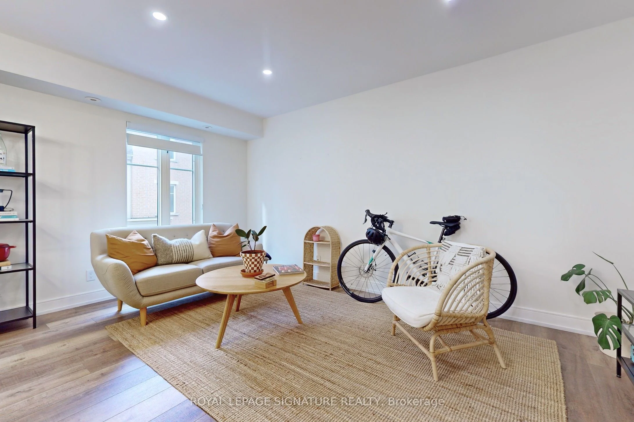 30 Western Battery Road 330, Toronto C01, ON M6K 3N9