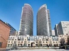 21 Carlton Street 3801, Toronto C08, On M5b 1l3