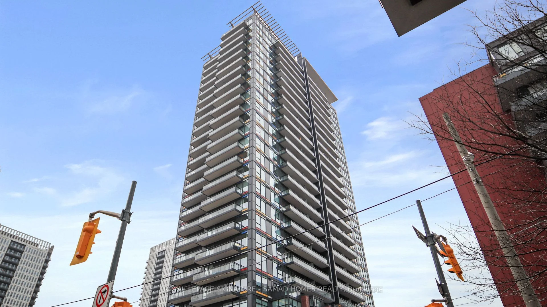 225 Sackville Street 2401, Toronto C08, On M5a 0b9