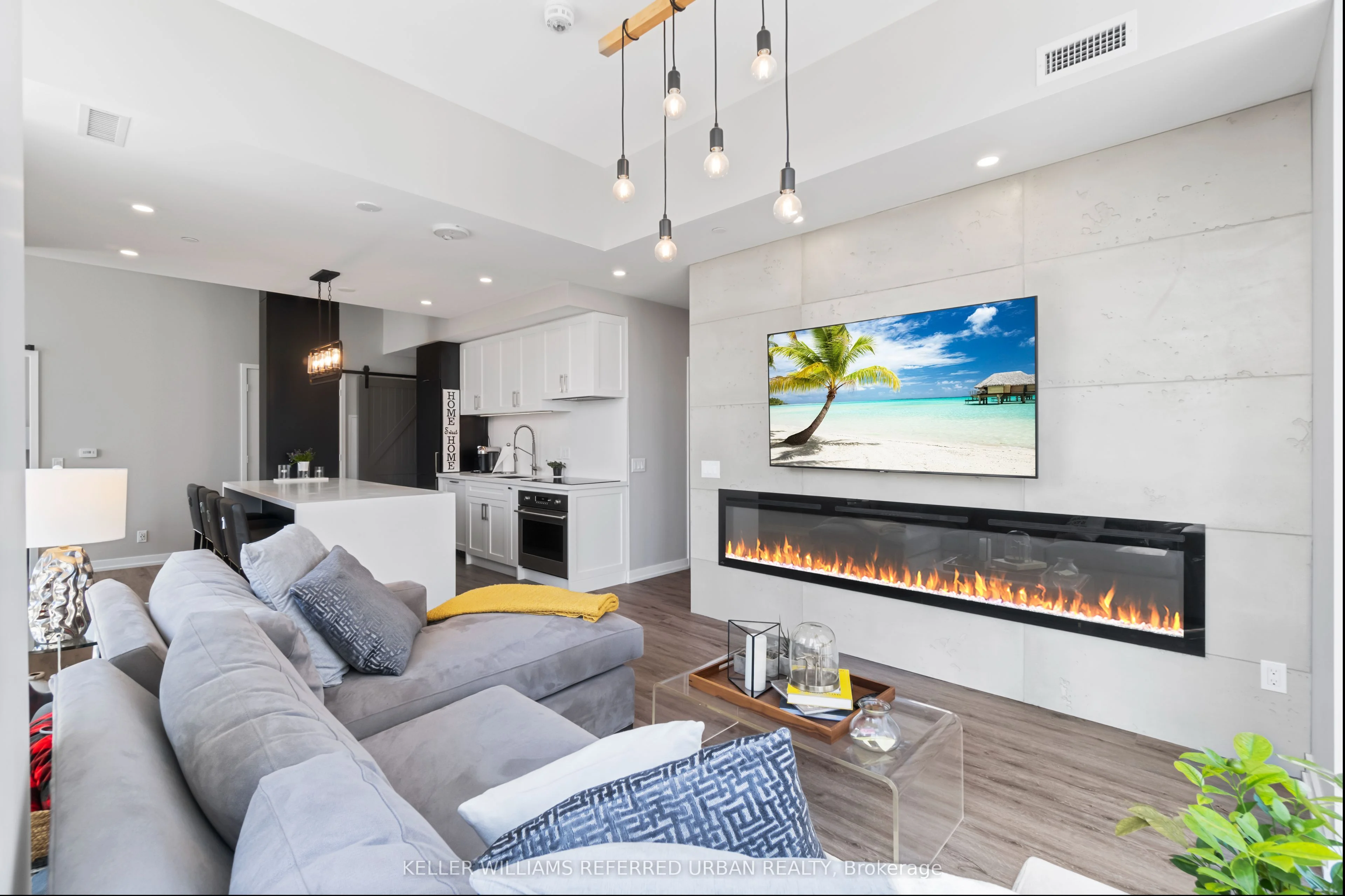 33 Helendale Avenue 1203, Toronto C03, On M4r 1c5