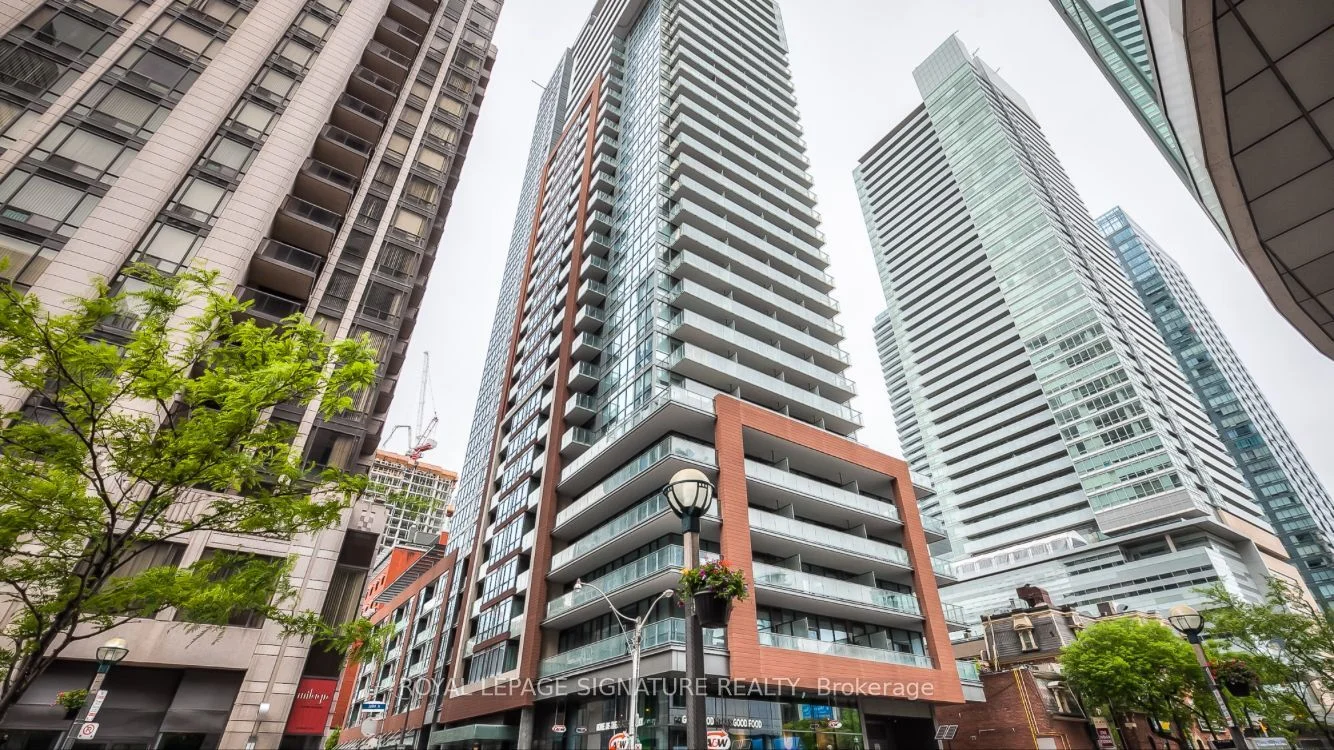8 Mercer Street 2405, Toronto C01, On M5v 0c4