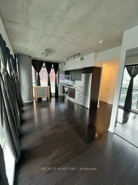 375 King Street W 603, Toronto C01, On M5v 1k1