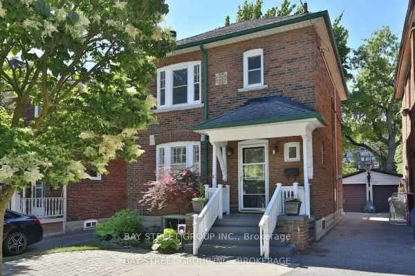 19 Elvina Gardens, Toronto C10, On M4p 1x7