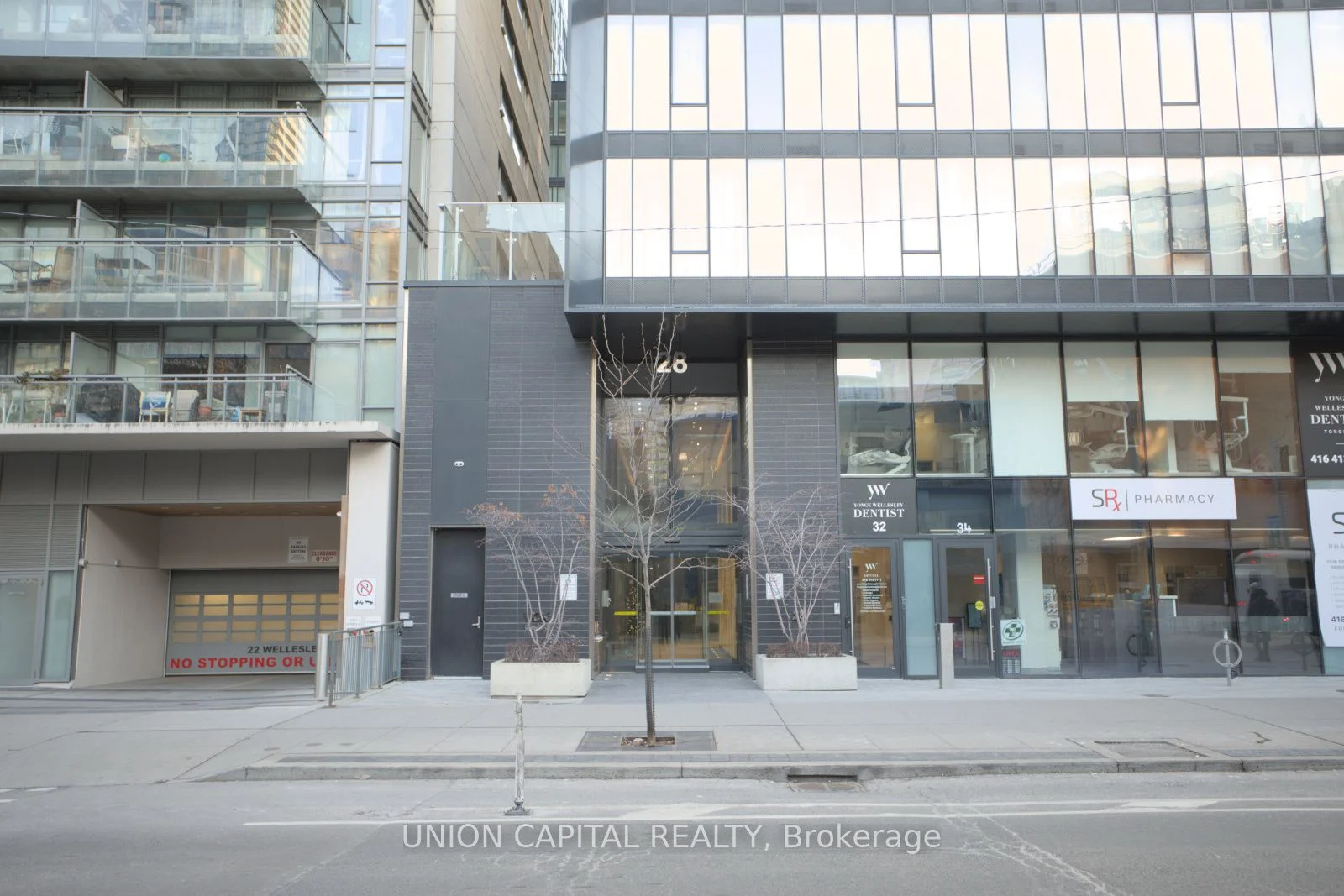 28 Wellesley Street E 2103, Toronto C08, On M4y 0c4