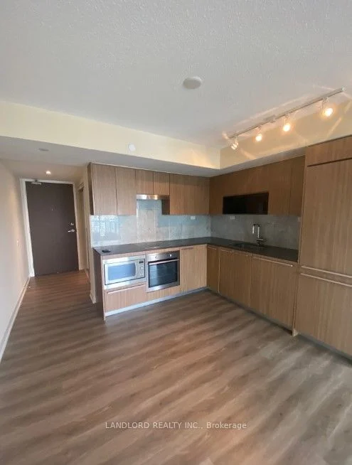 70 Queens Wharf Road 1806, Toronto C01, ON M5V 0J2