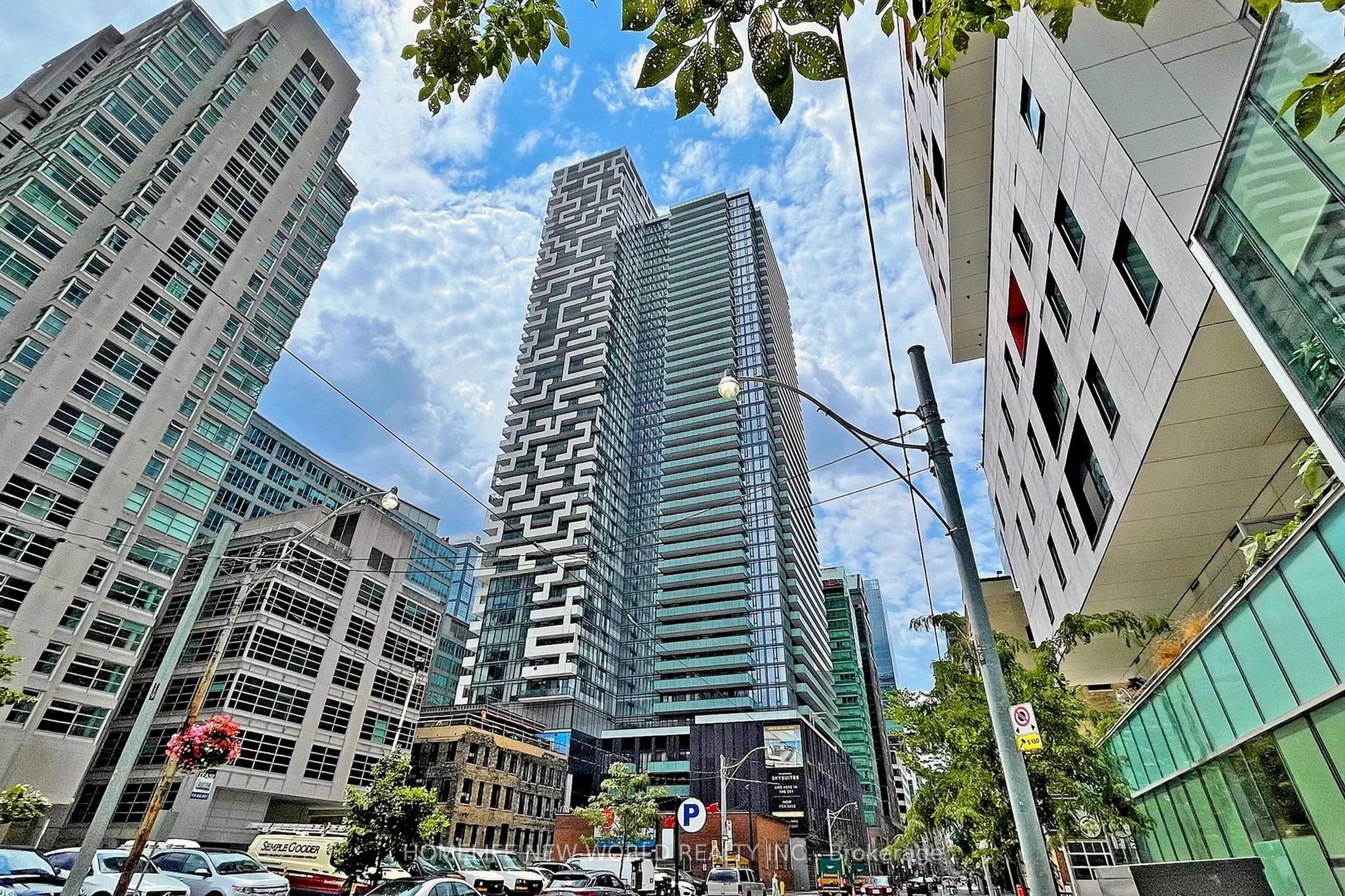 25 Richmond Street E 408, Toronto C08, On M5c 0a6