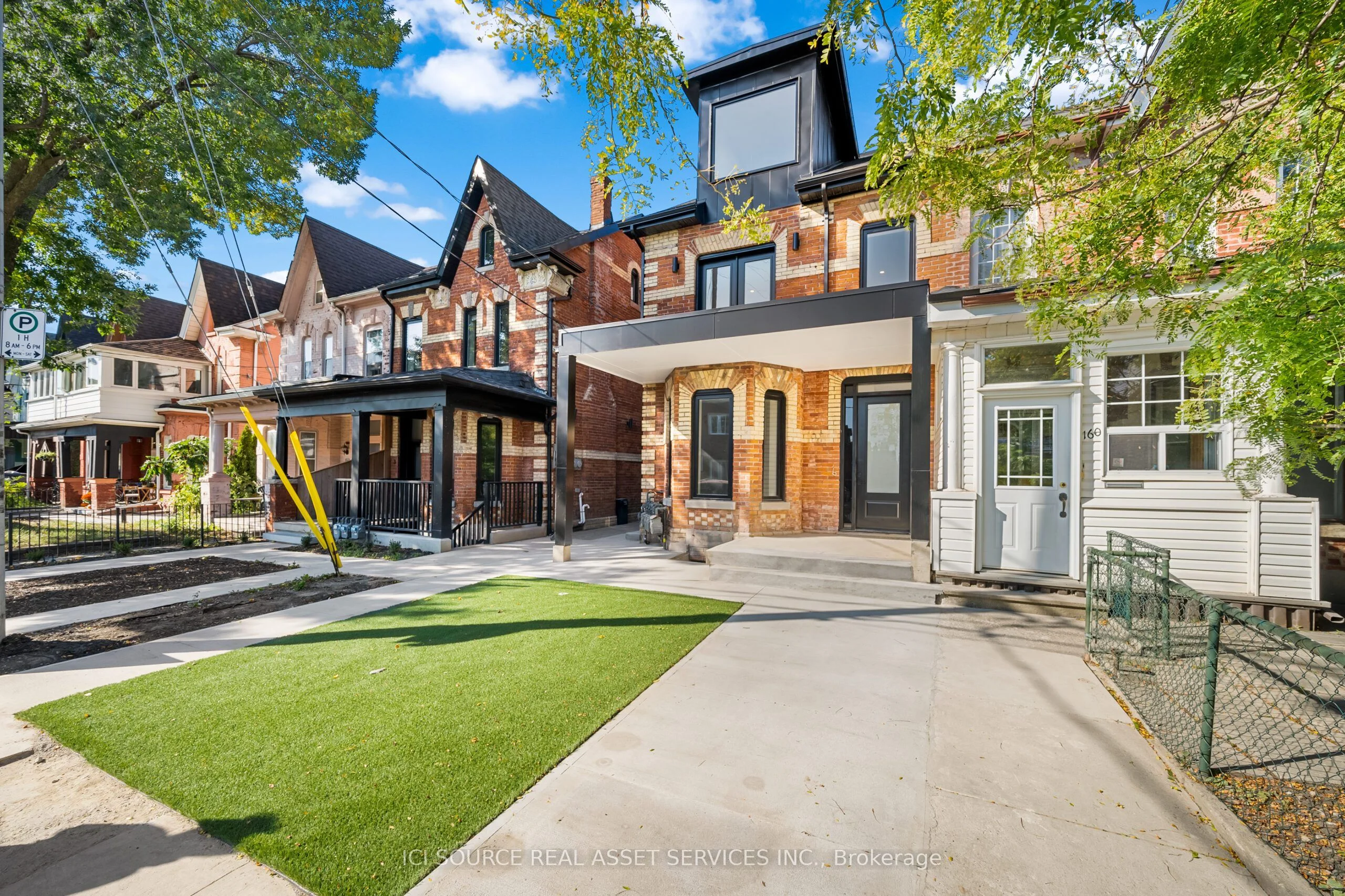 158 Dovercourt Road 4, Toronto C01, On M6j 3c4