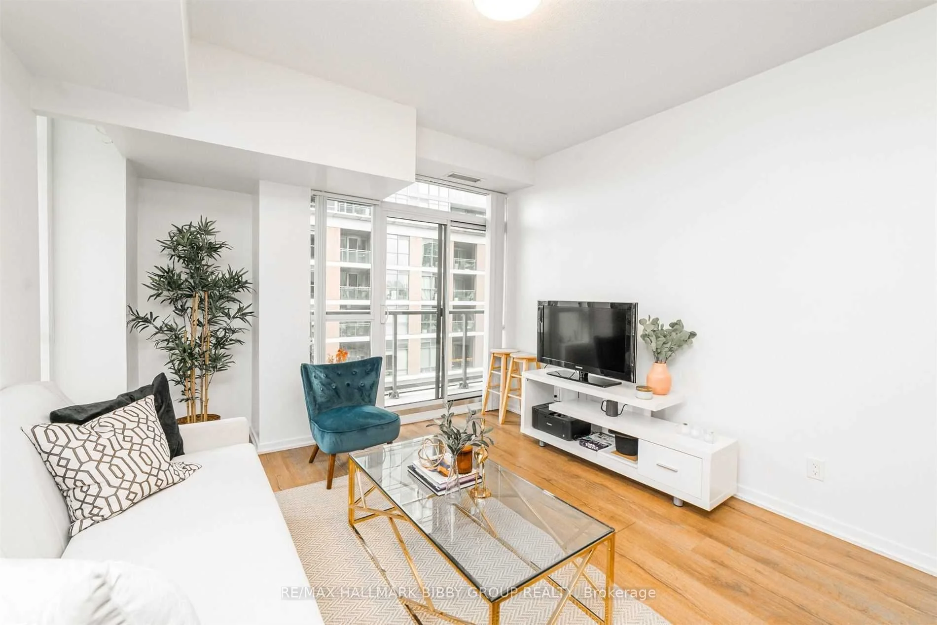 68 Abell Street 622, Toronto C01, ON M6J 0A2