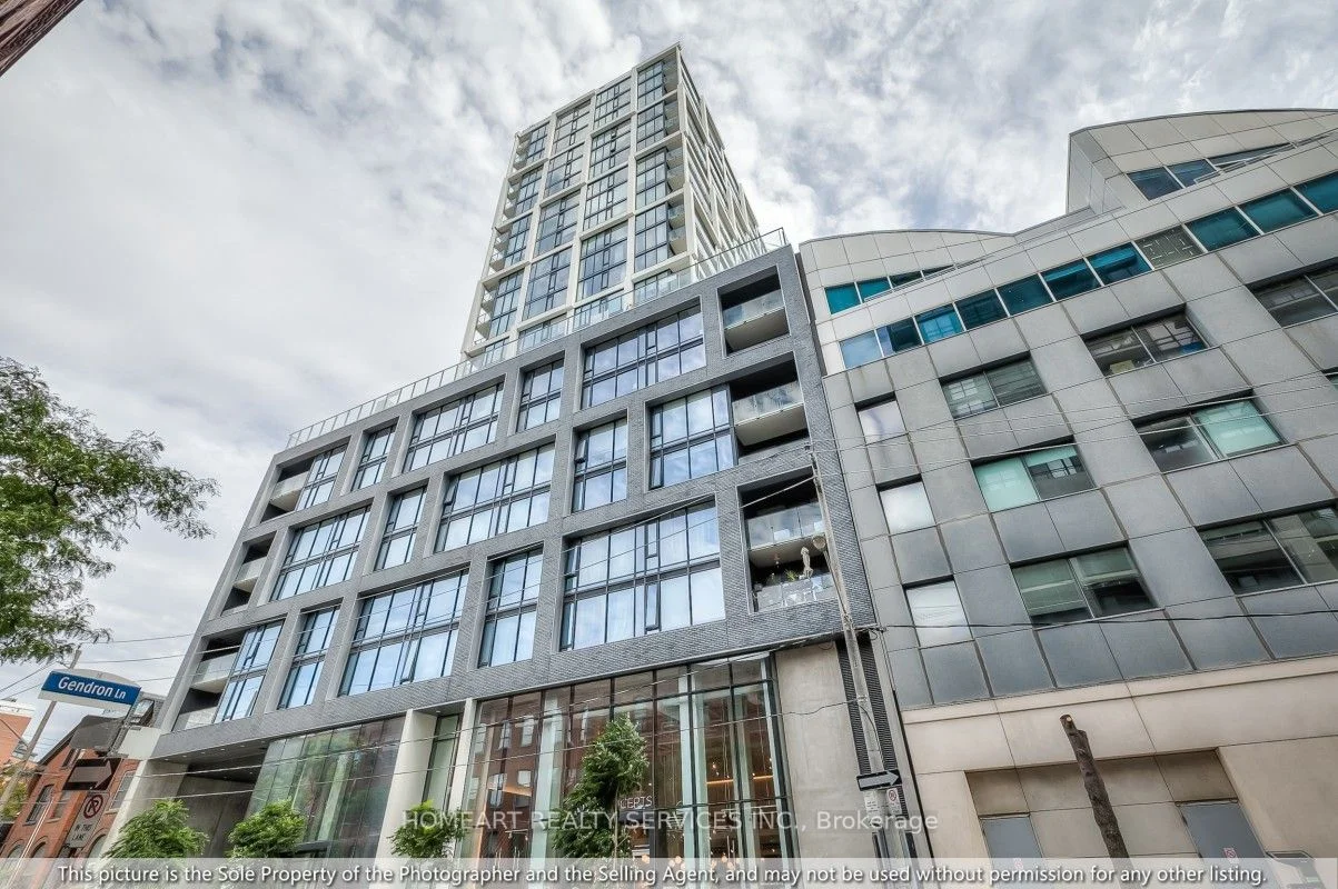 55 Ontario Street 1204, Toronto C08, On M5a 0t8