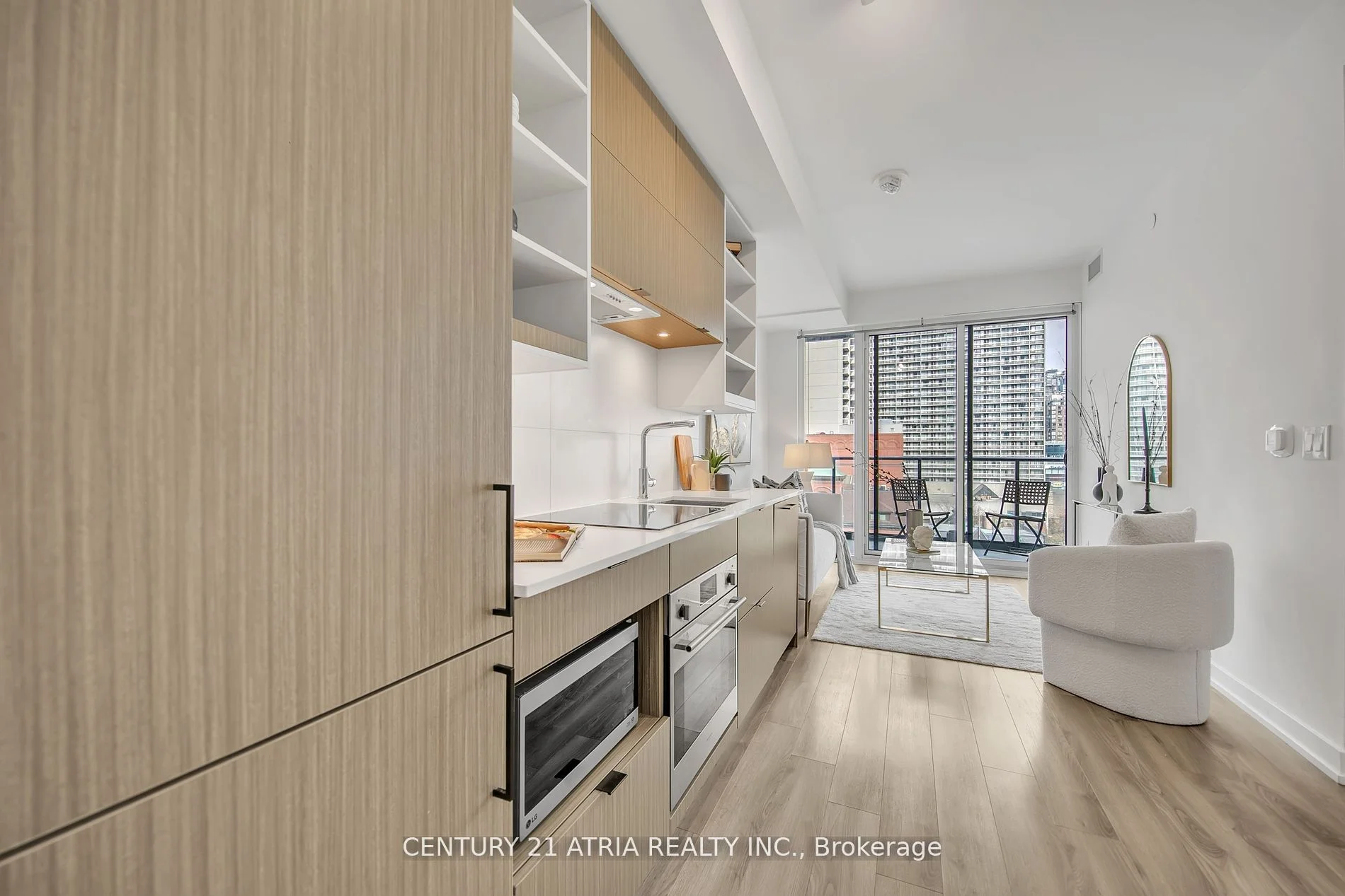 20 Edward Street 624, Toronto C01, ON M5G 1C9