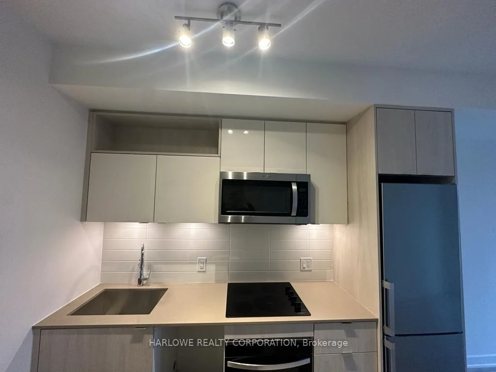 70 Princess Street 505 E, Toronto C08, On M5a 0x6