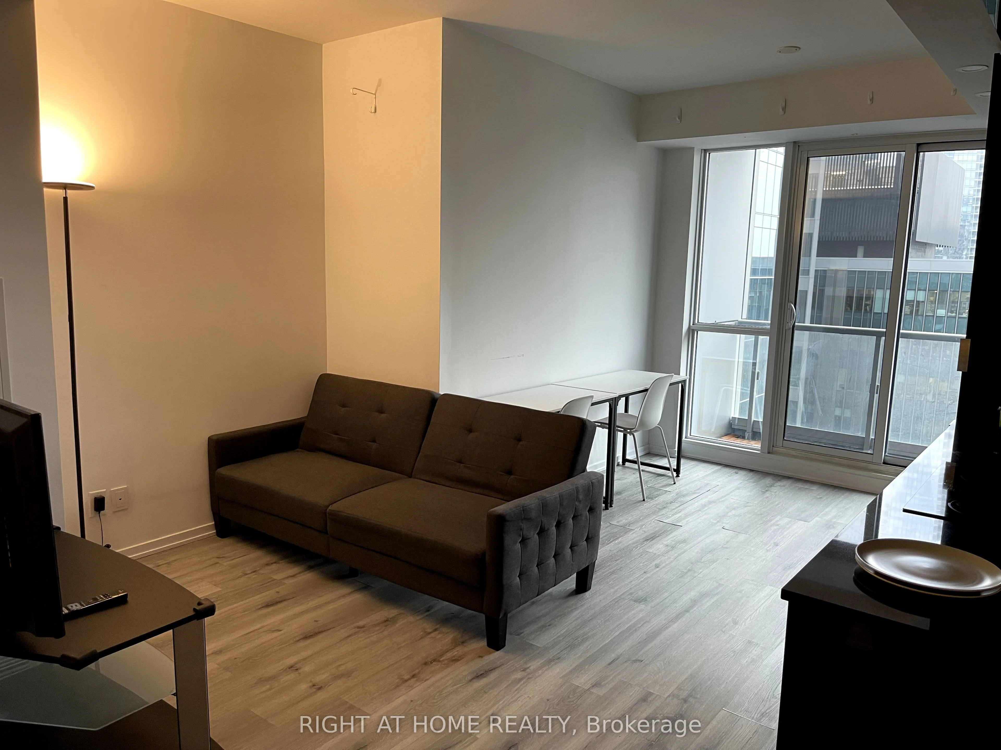 70 Temperance Street 3112, Toronto C01, ON M5H 0B1