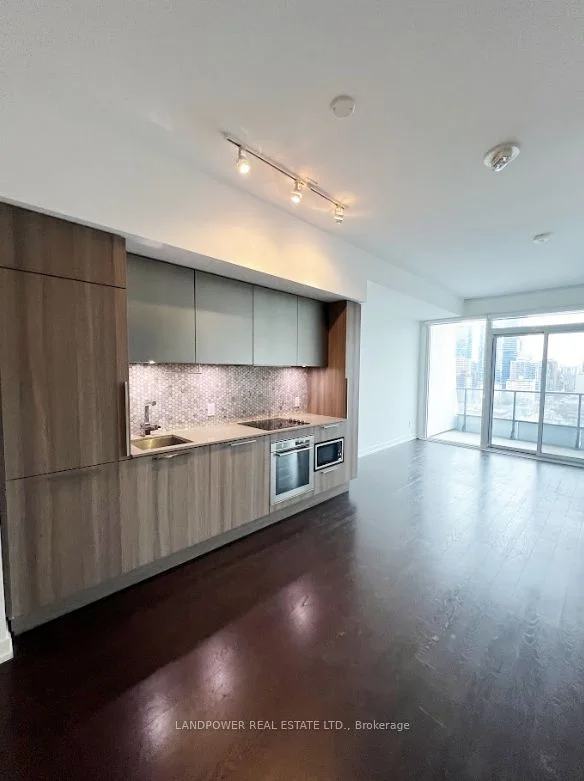 85 Wood Street 2311, Toronto C08, On M4y 0e8