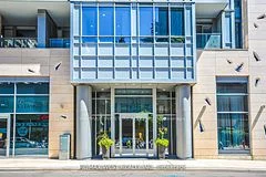 21 Balmuto Street 1804, Toronto C01, On M4y 1w4