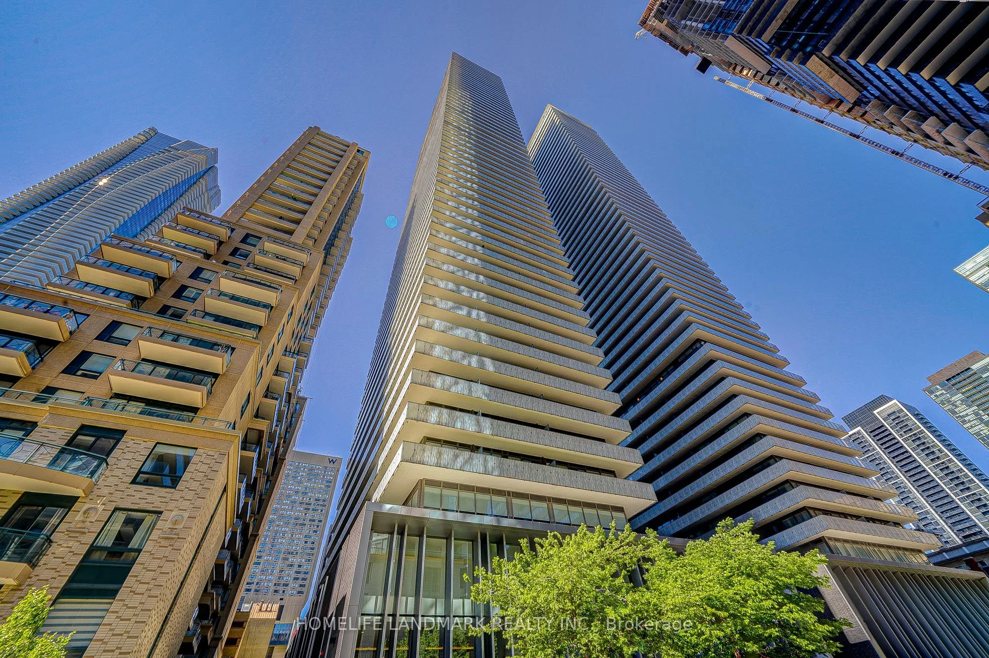 42 Charles Street E 1302, Toronto C08, On M4y 1n3