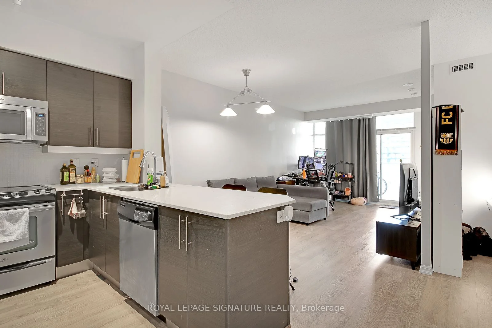 125 Western Battery Road 2609, Toronto C01, ON M6K 3R8