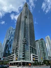 33 Bay Street 801, Toronto C01, On M5j 2z3