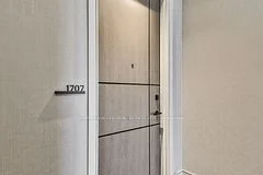 215 Lonsdale Road 1707, Toronto C03, On M4v 1w7