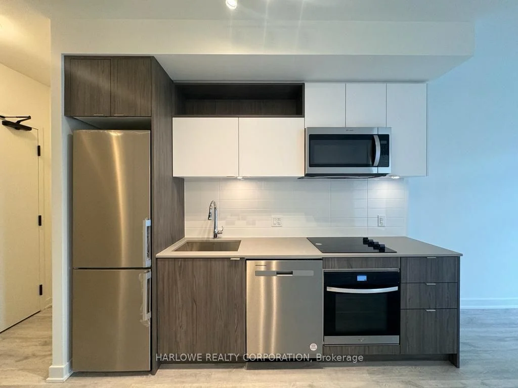 100 Dalhousie Street 2208, Toronto C08, ON M5B 0C7