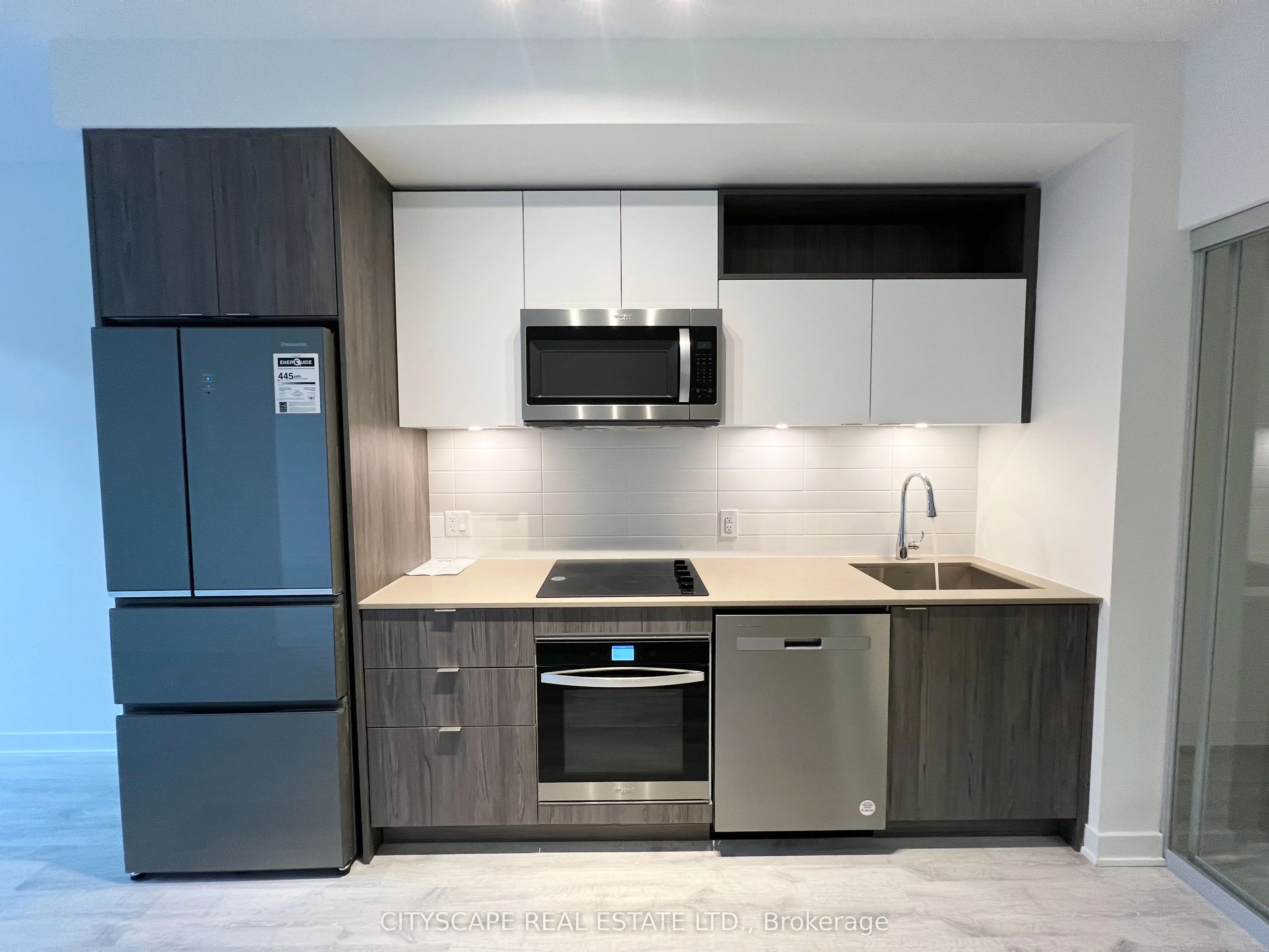 135 Lower Sherbourne Street 422, Toronto C08, On M5a 1y4