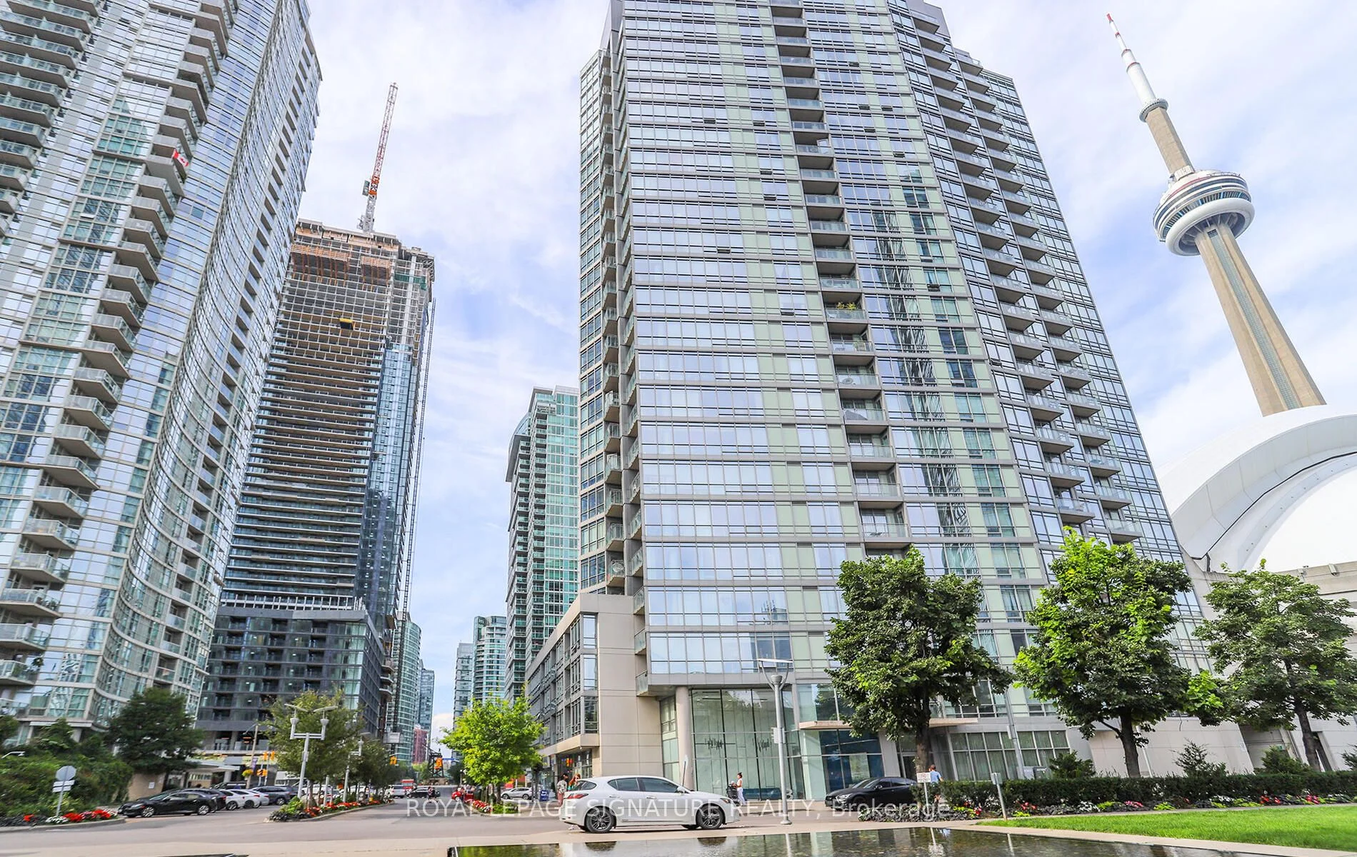 10 Navy Wharf Court 3602, Toronto C01, On M5v 3v2