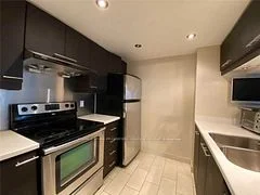 44 Gerrard Street W 1411, Toronto C01, ON M5G 2K2