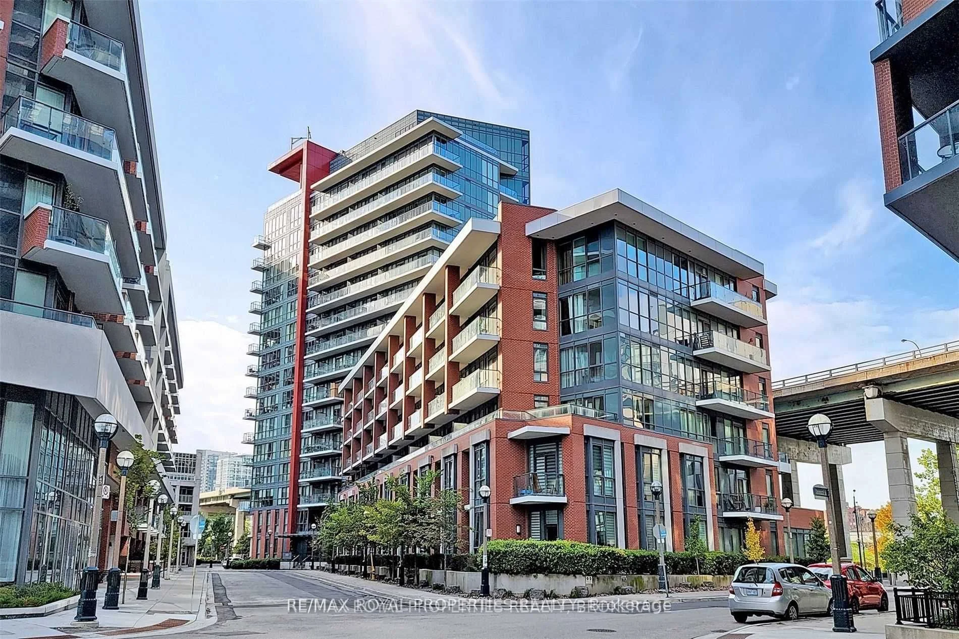 50 Bruyeres Mews Ph10, Toronto C01, On M5v 0h8