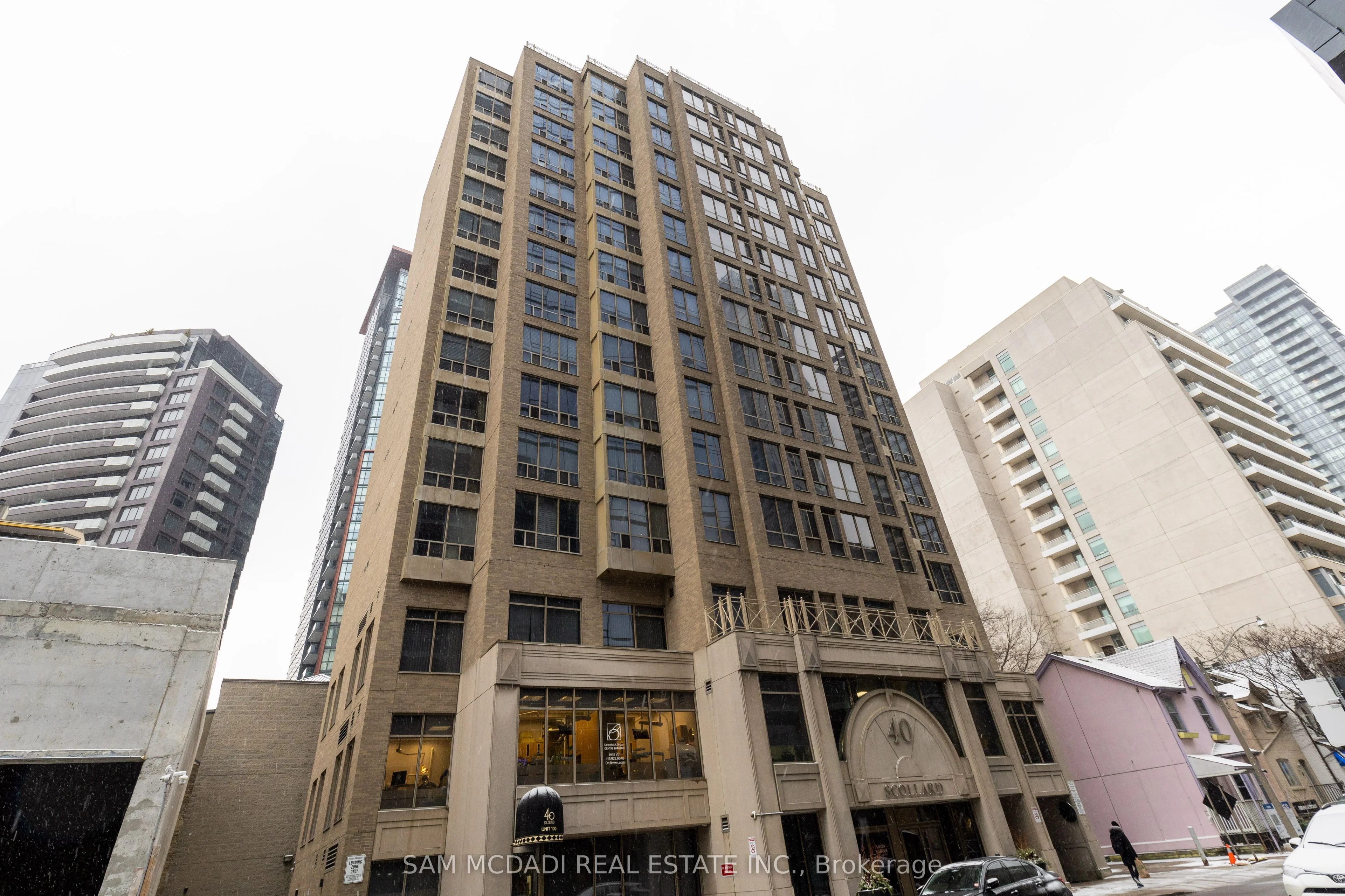 40 Scollard Street 902, Toronto C02, On M5r 3s1