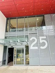 25 Holly Street 1602, Toronto C10, ON M4S 0E3