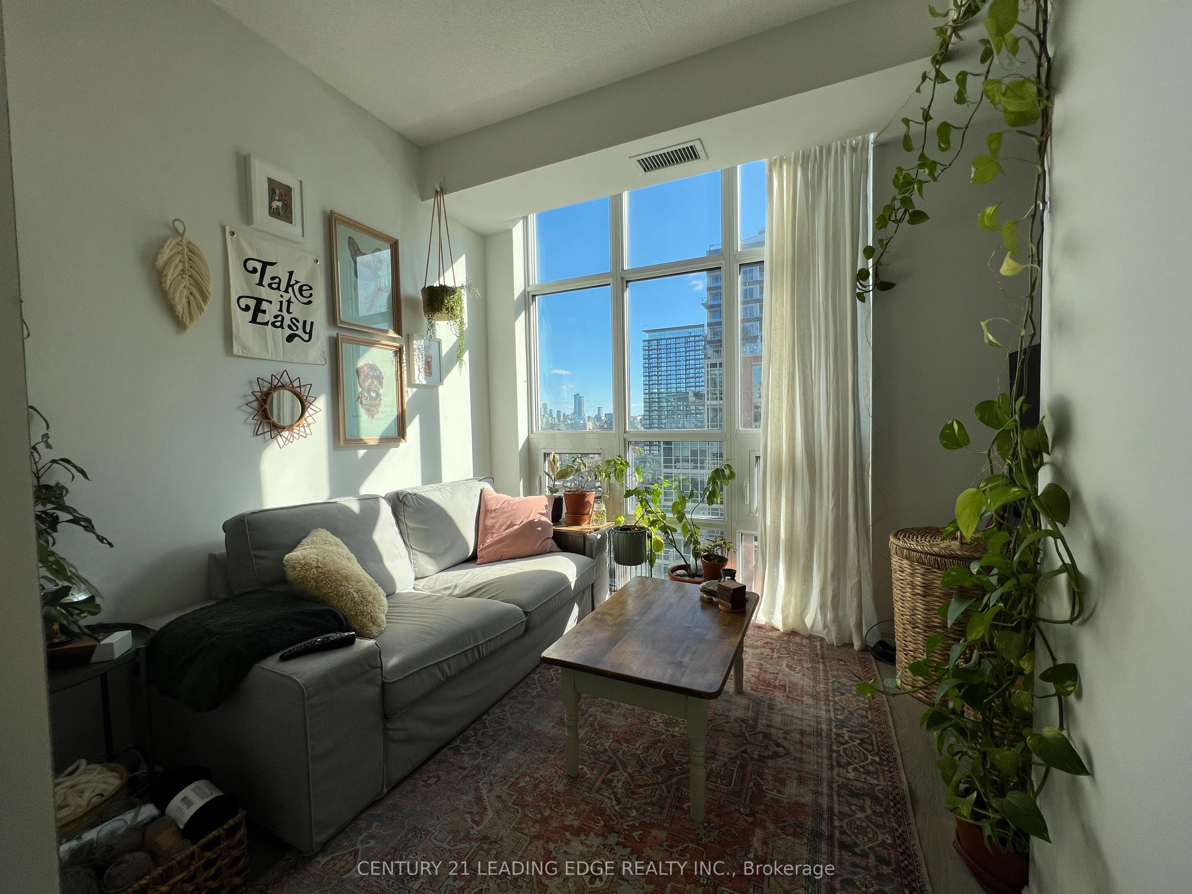 75 East Liberty Street 1617, Toronto C01, On M6k 3r3