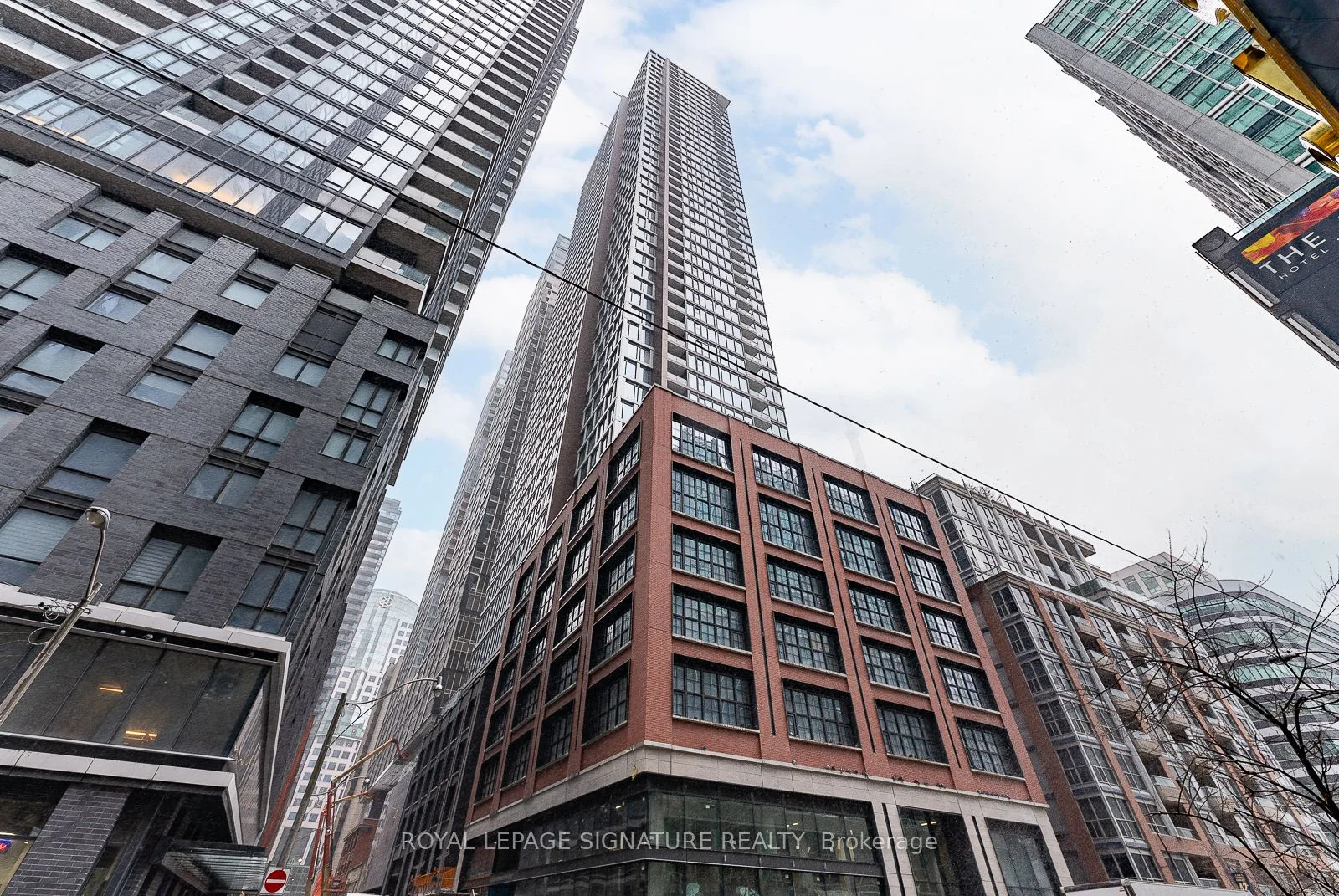 55 Mercer Street 515, Toronto C01, On M5v 3w2