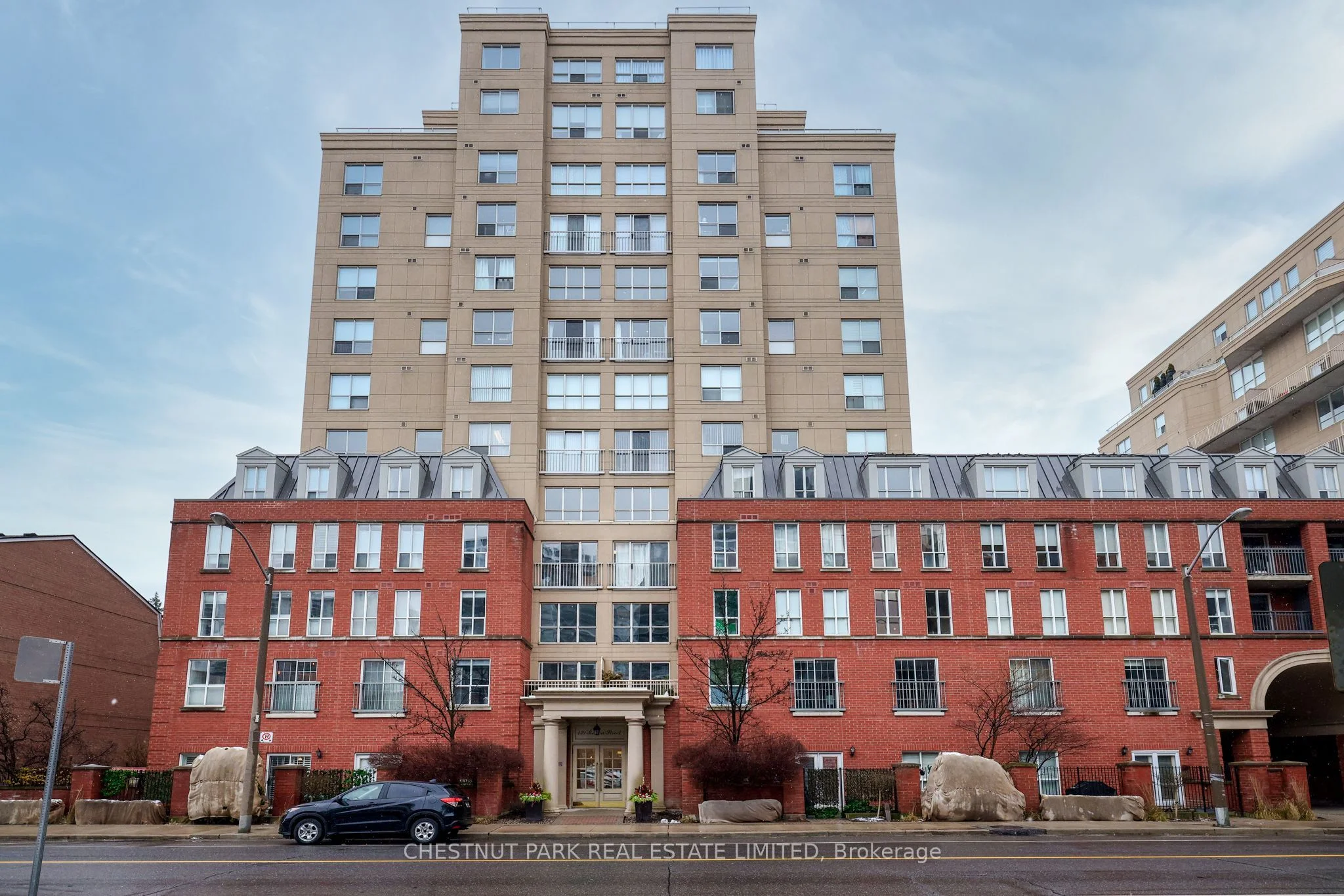 139 Merton Street 229, Toronto C10, On M4s 3g7