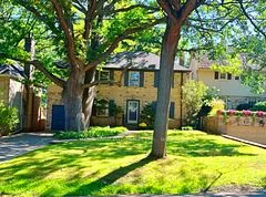115 Cheltenham Avenue, Toronto C12, On M4n 1r1