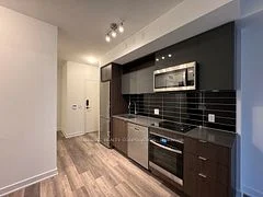 100 Dalhousie Street 2008, Toronto C08, On M5b 0c7