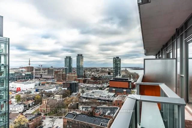 120 Parliament Street 2106, Toronto C08, On M5a 0n6