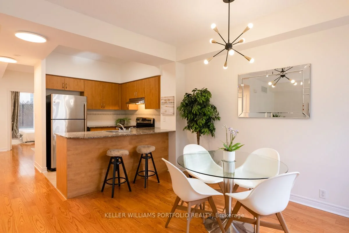 207 Wellesley Street E 3, Toronto C08, On M4x 1g1