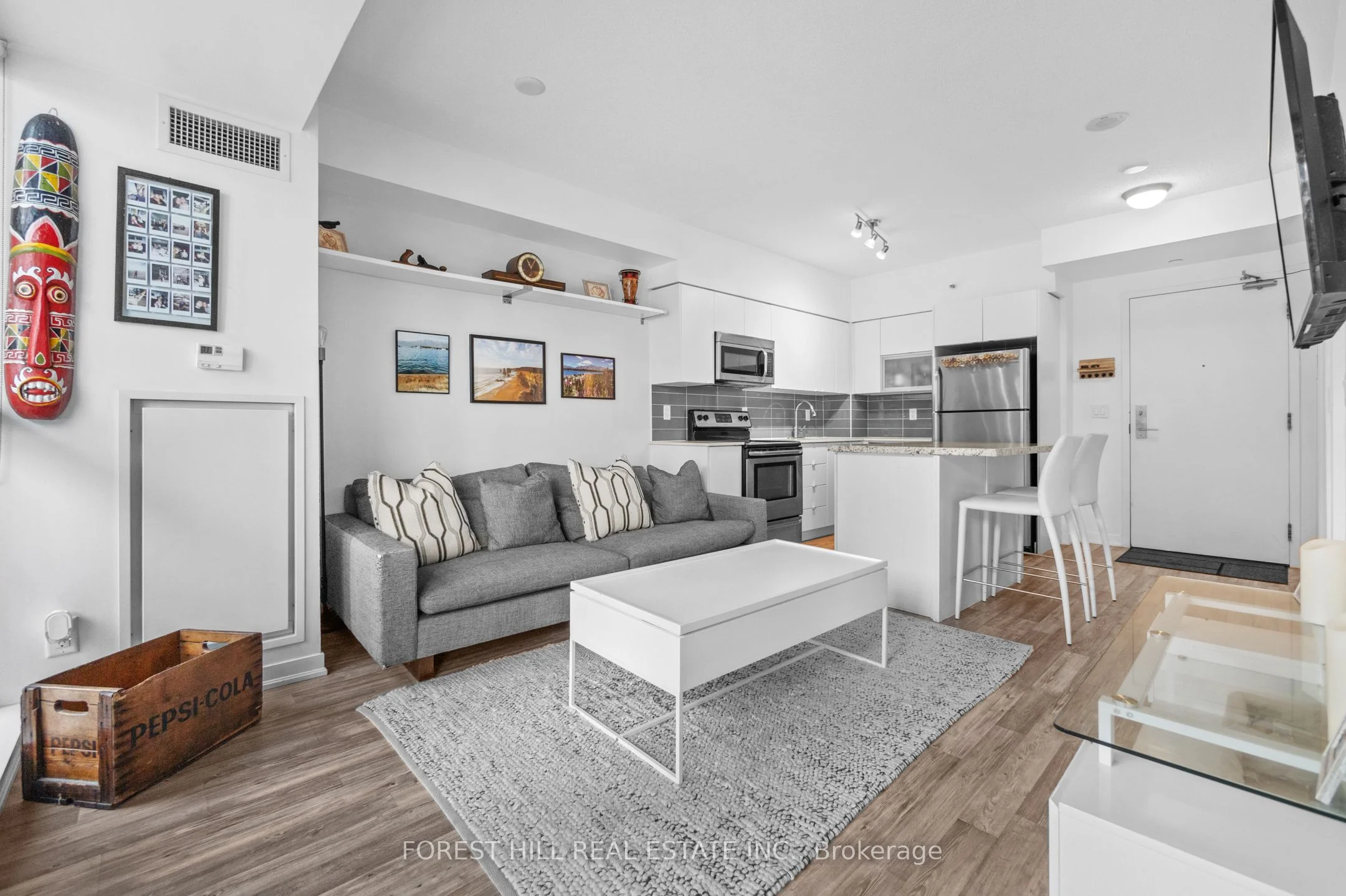 69 Lynn Williams Street 513, Toronto C01, On M6k 3r7