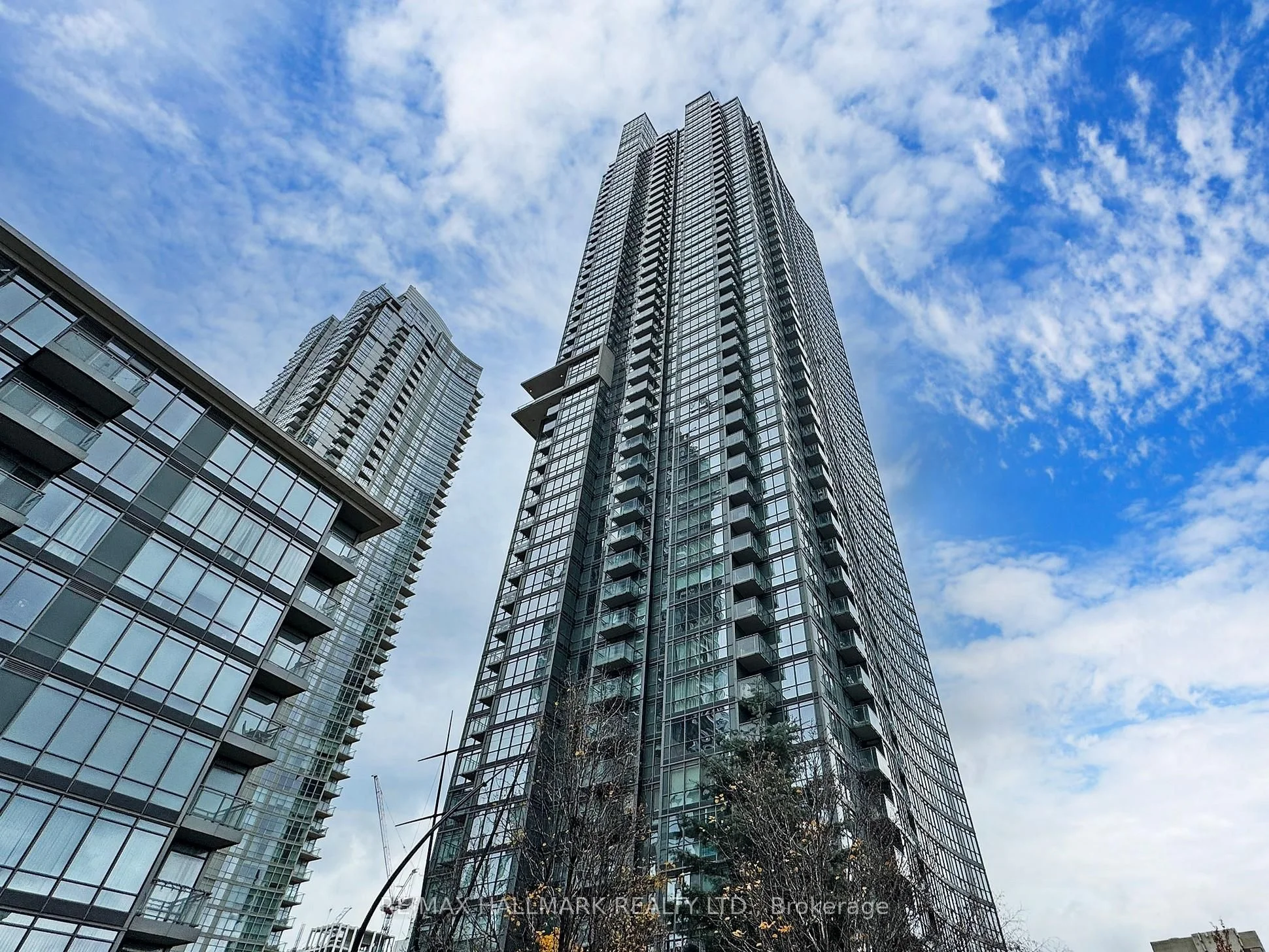 11 Brunel Court 1902, Toronto C01, ON M5V 3Y3