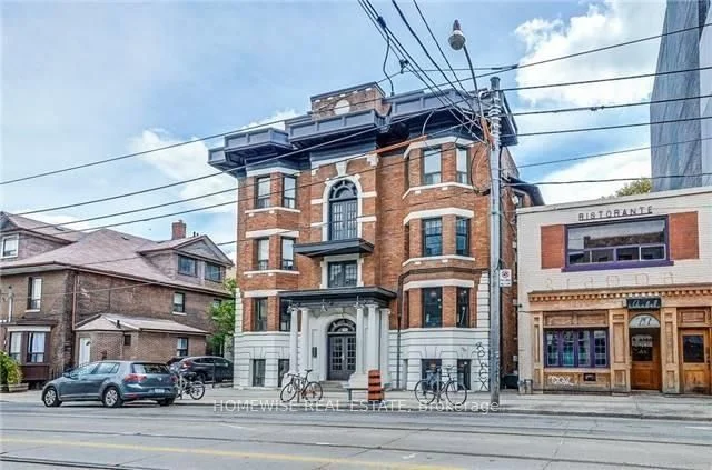 795 College Street 4b, Toronto C01, On M6g 1c7