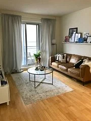 35 Hayden Street 520, Toronto C08, On M4y 3c3