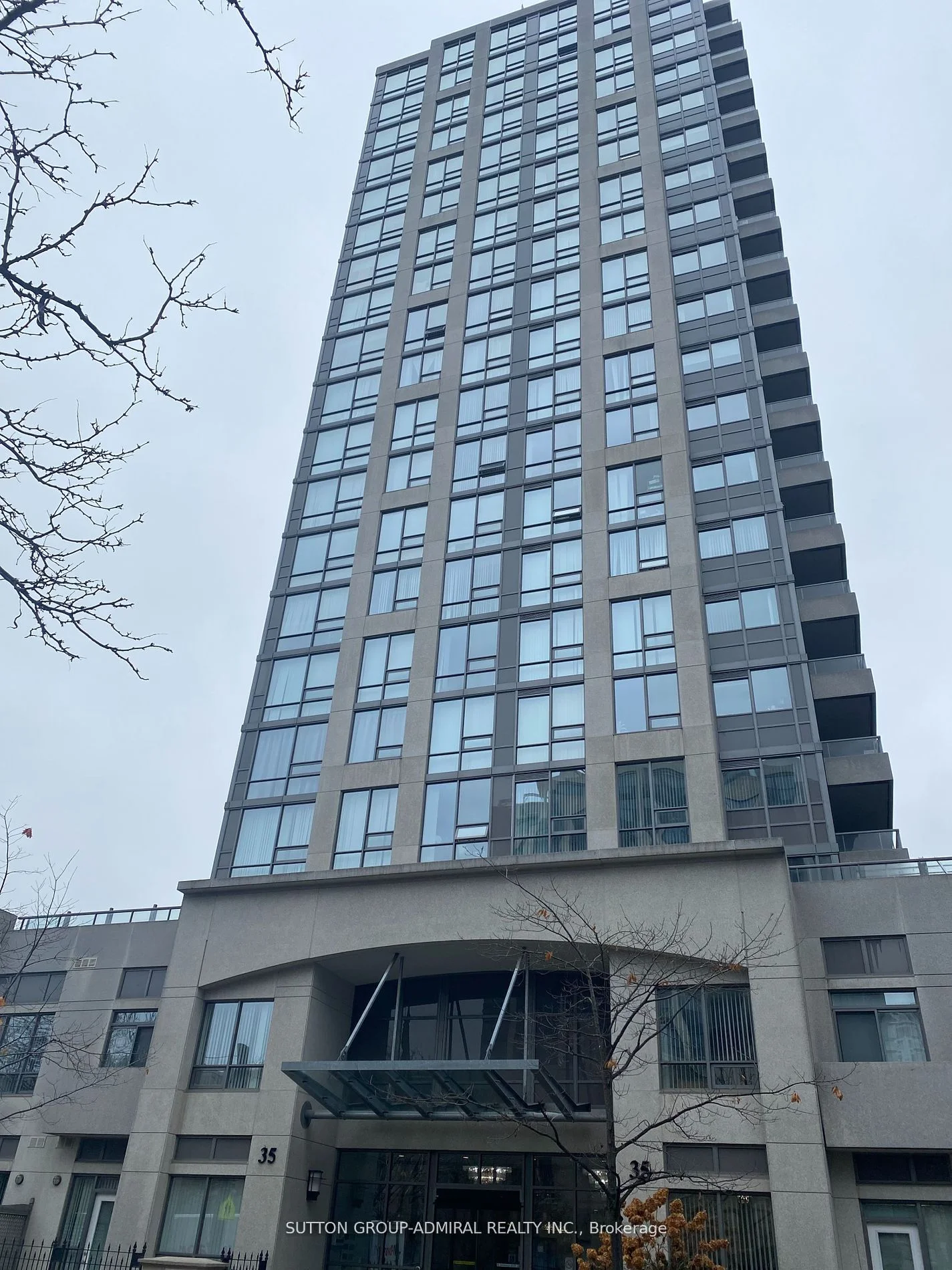 35 Hollywood Avenue 502, Toronto C14, On M2n 0a9
