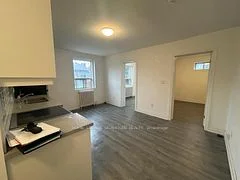 394 Dovercourt Road 26, Toronto C01, On M6j 3e7