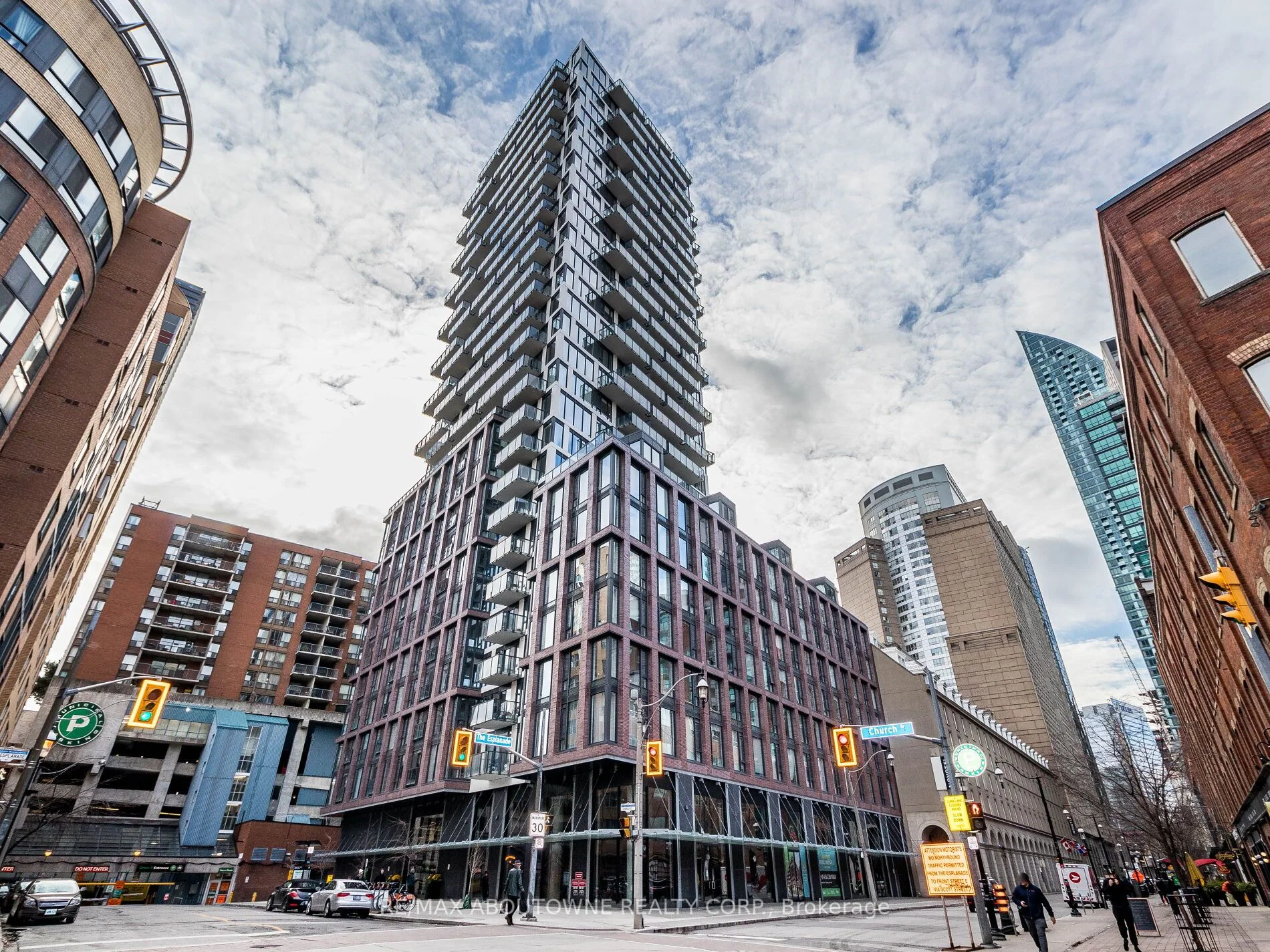 2a Church Street 1407, Toronto C08, On M5e 0e1