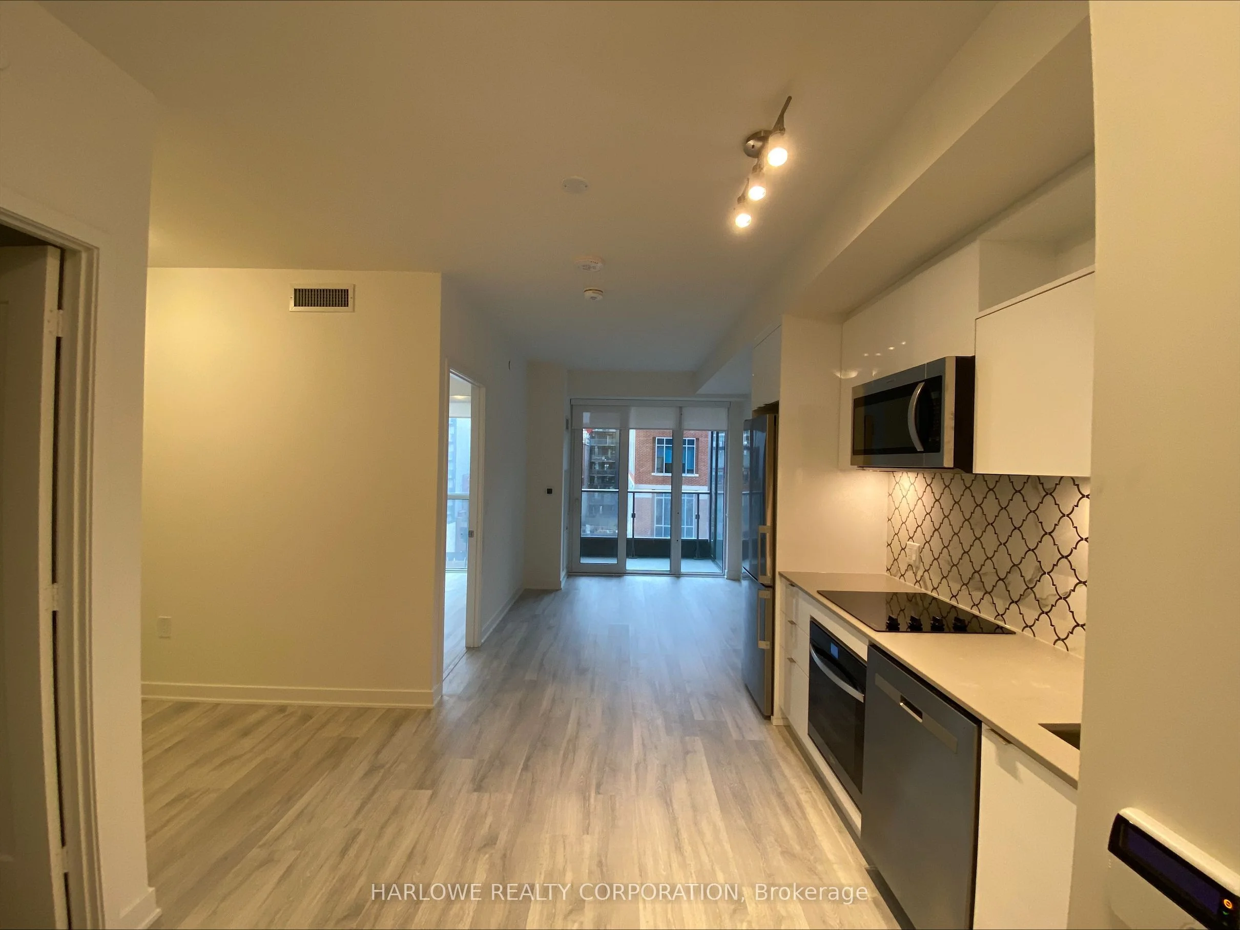 135 Lower Sherbourne Street 775 W, Toronto C08, ON M5A 1Y4
