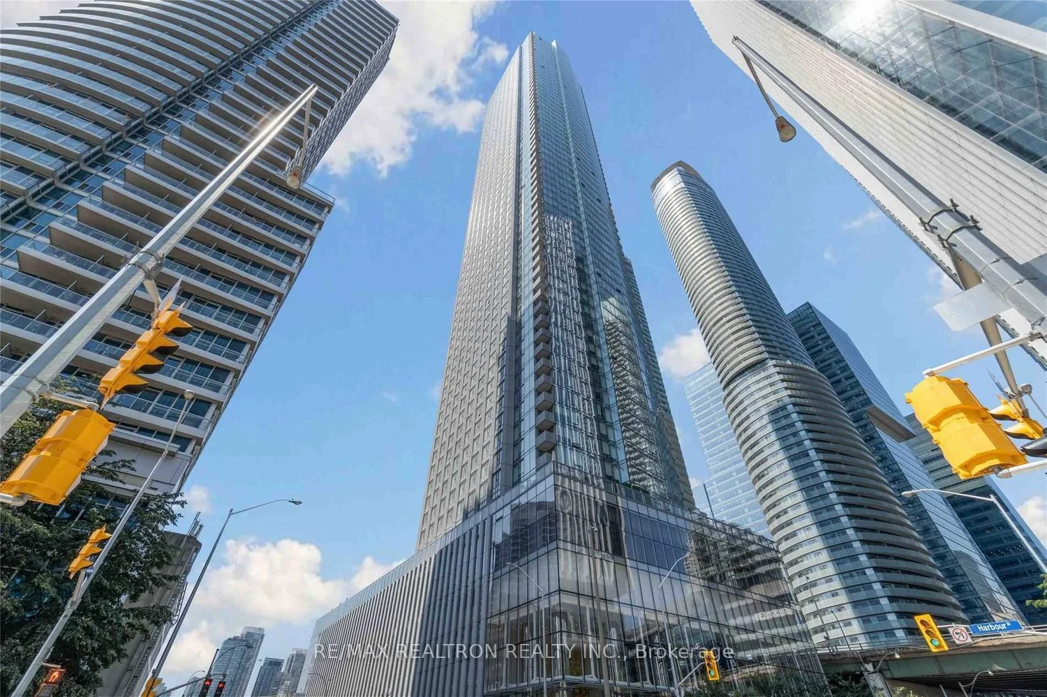10 York Street 4302, Toronto C01, On M5j 2l9