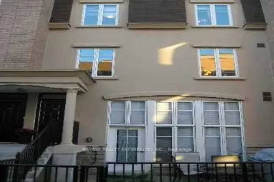 50 Western Battery Road 908, Toronto C01, On M6k 3p1
