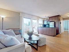 40 Homewood Avenue 2207, Toronto C08, On M4y 2k2