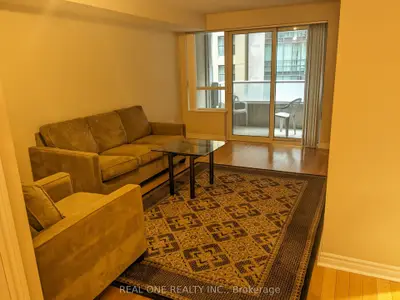 270 Wellington Street N 609, Toronto C01, On M5v 3p5